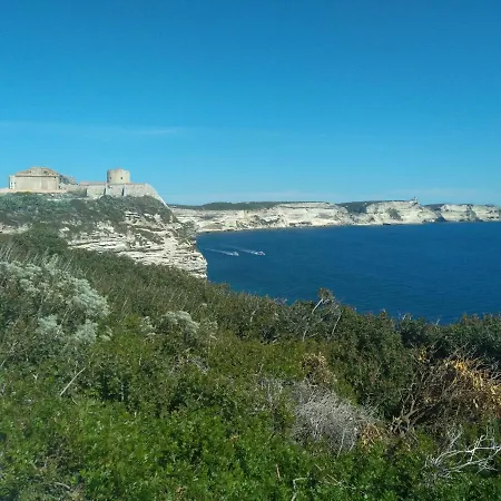 Chez Xavier * Monacia-d'Aullene