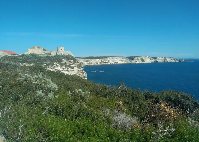 Chez Xavier * Monacia-d'Aullene